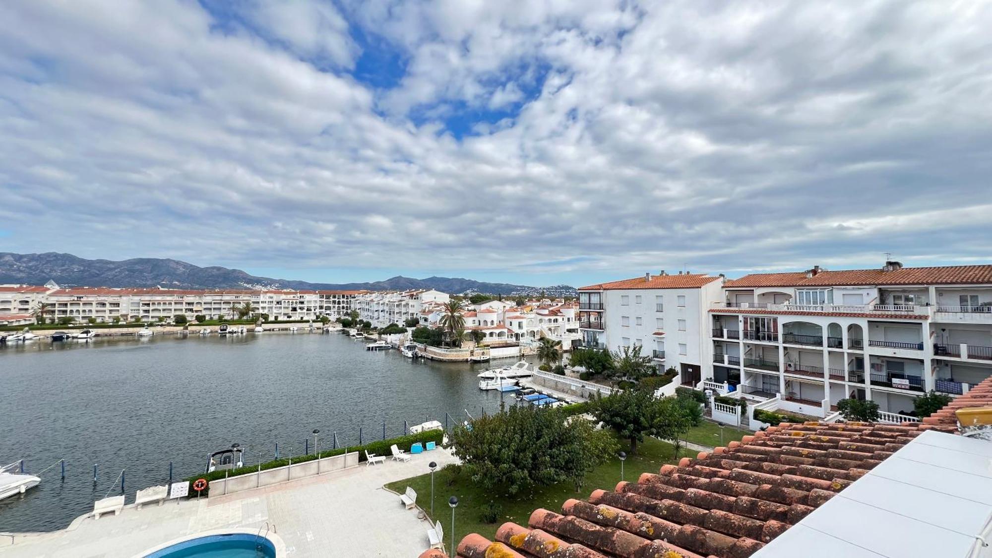 Apartamento Gran Lago Con Vistas Al Canal 엠푸리아브라바 외부 사진