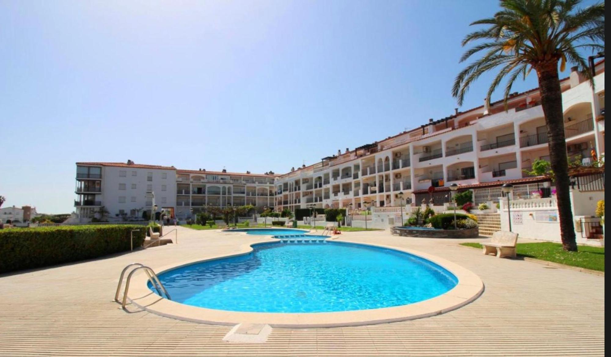 Apartamento Gran Lago Con Vistas Al Canal 엠푸리아브라바 외부 사진